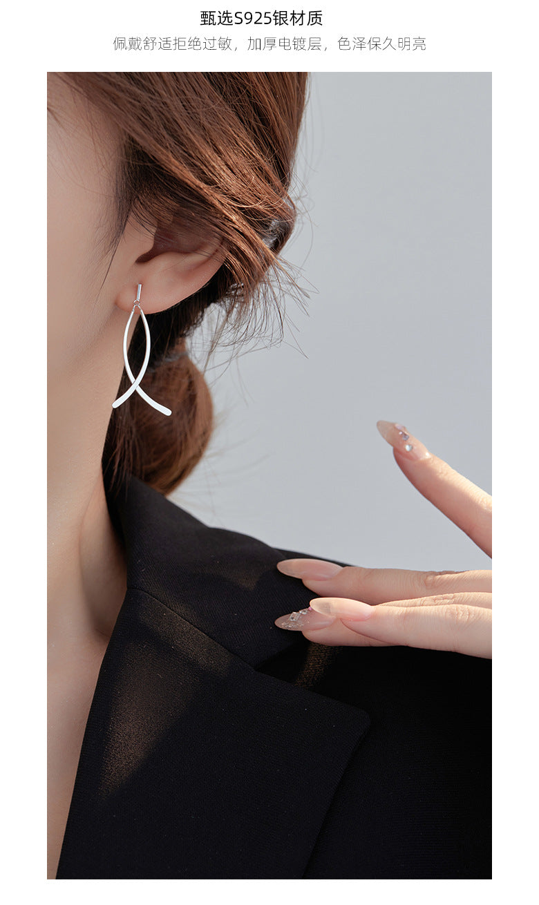 Under the banyan tree S925 silver cold wind cross temperament long earrings women's fashion niche design earrings new fashion