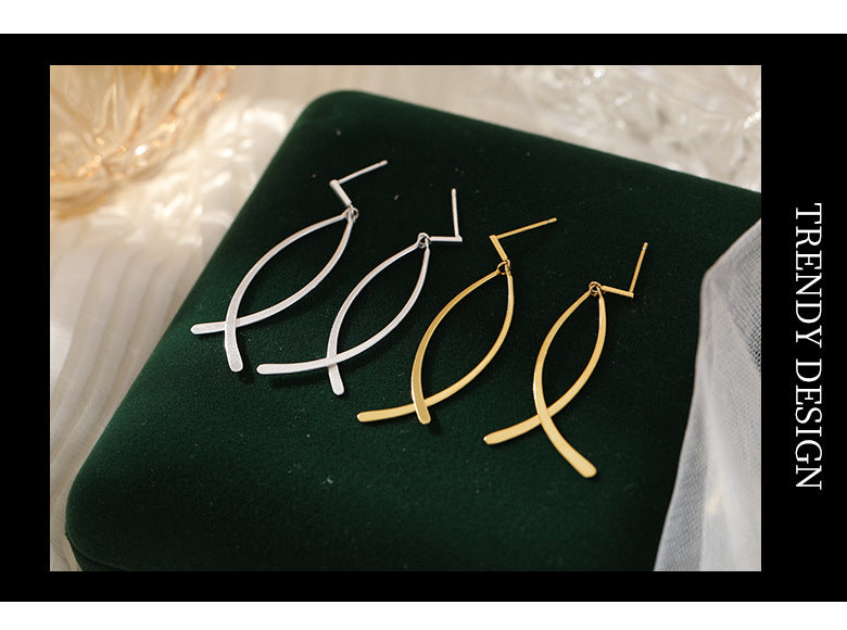 Under the banyan tree S925 silver cold wind cross temperament long earrings women's fashion niche design earrings new fashion