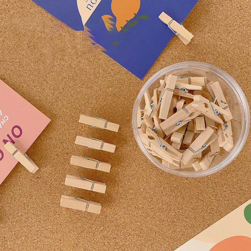 20 unids/caja Clips Pin de empuje con Clips decorativos de madera duraderos papelería para oficina y escuela chinchetas para pizarra de corcho