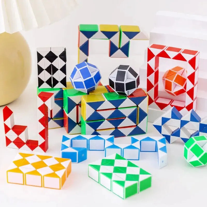 10 Uds. De regla mágica plegable de serpiente, rompecabezas, cubo antiestrés, juguete educativo, recuerdos de fiesta de cumpleaños para niños, bolsas de regalos, recompensa escolar de 21CM
