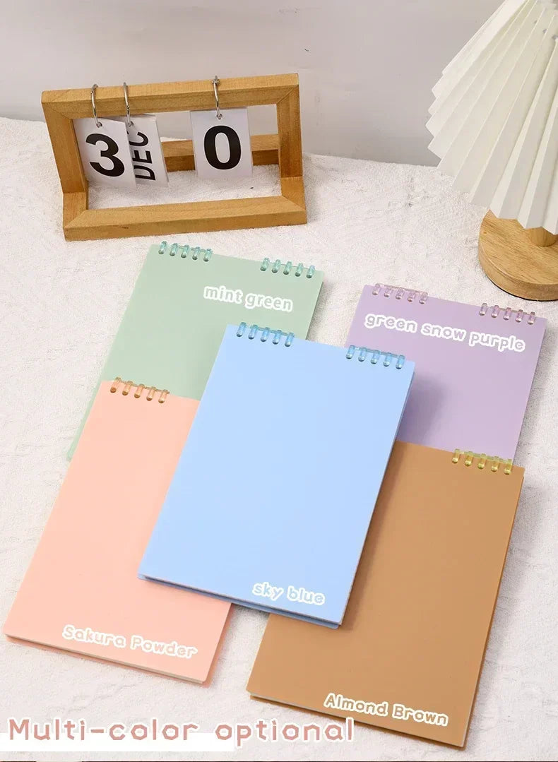 Cuaderno A5 de 60 Hojas Gruesas con Espiral, Hojas Sueltas con Páginas Rayadas para Estudiantes, Material de Oficina y Papelería Escolar